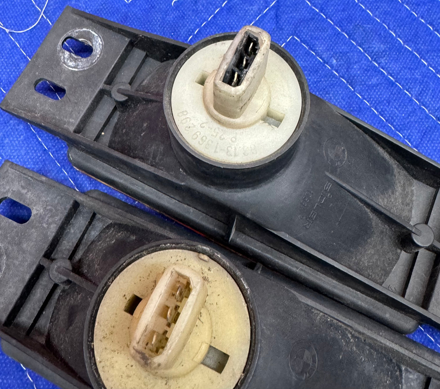 BMW E28 Front Turn Signal Parking Light Orange Set of 2 -  63131386608