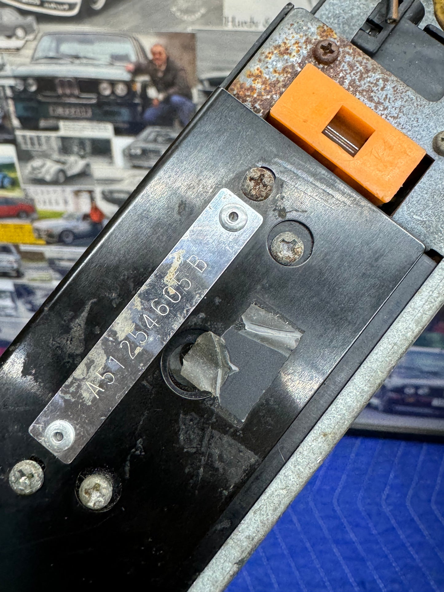 BMW E30 Alpine CM5908 Radio Stereo