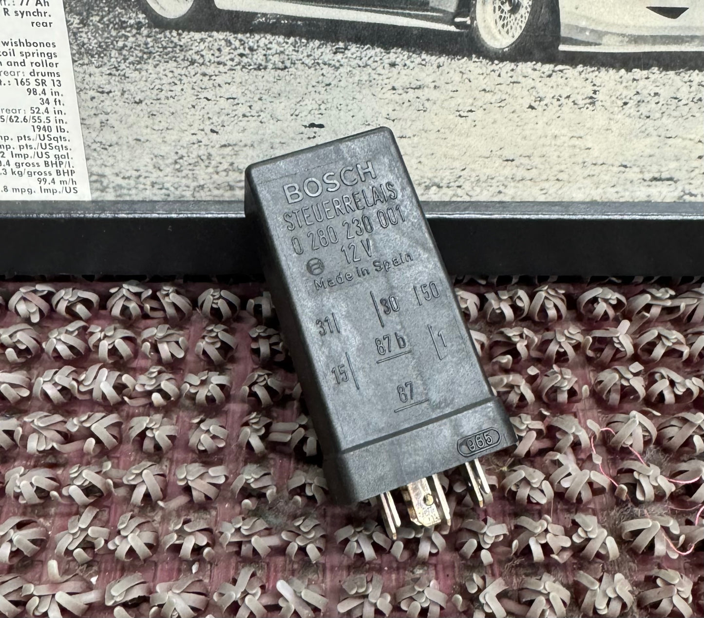 BMW Bosch 12V Fuel Pump Relay Fuse - 0280230001