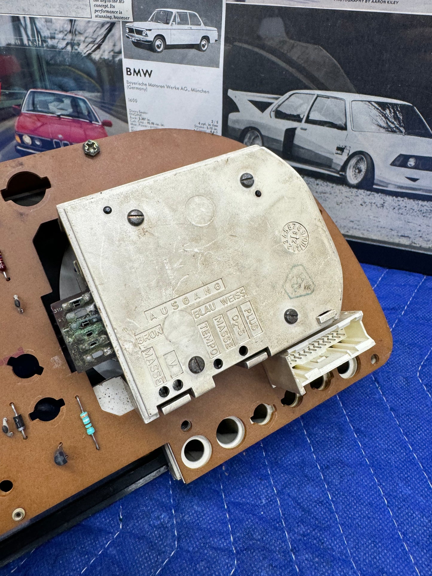 BMW E28 Euro 1981 528e Instrument Cluster - For Parts
