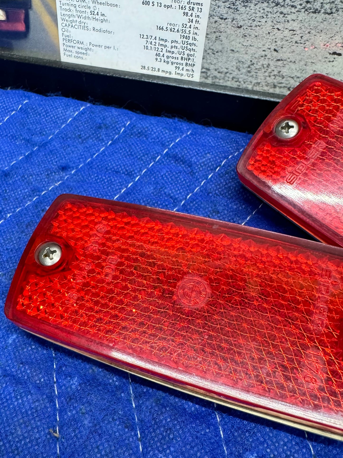BMW E28 OEM Sidler Rear Side Red Marker Set of 2 - 13641754