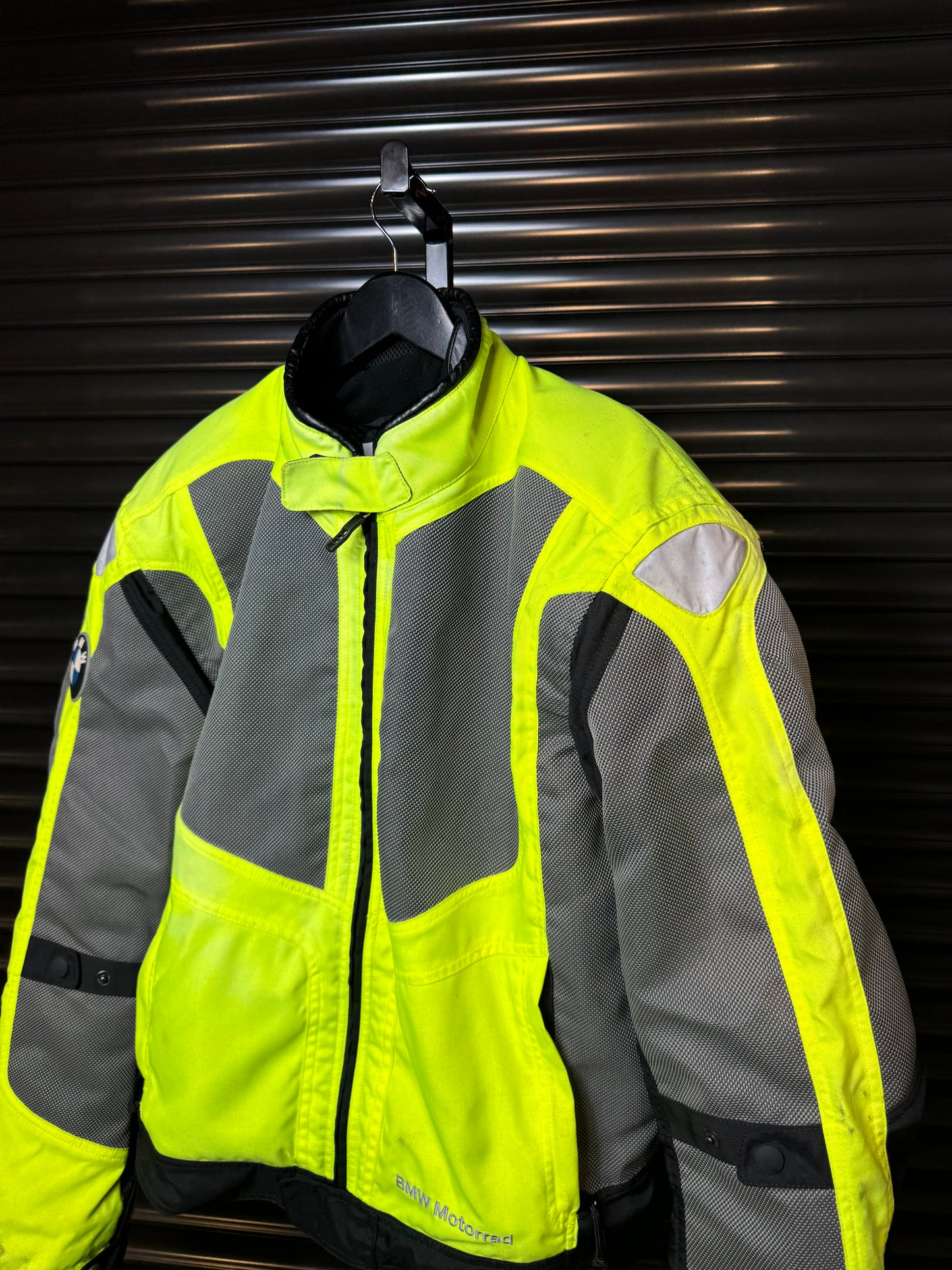 BMW Motorrad Hi-Vis AirShell Jacket - XL