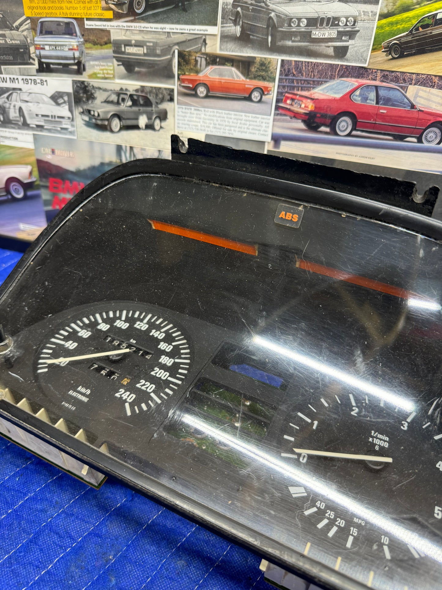 BMW E28 Euro 1981 528e Instrument Cluster - For Parts