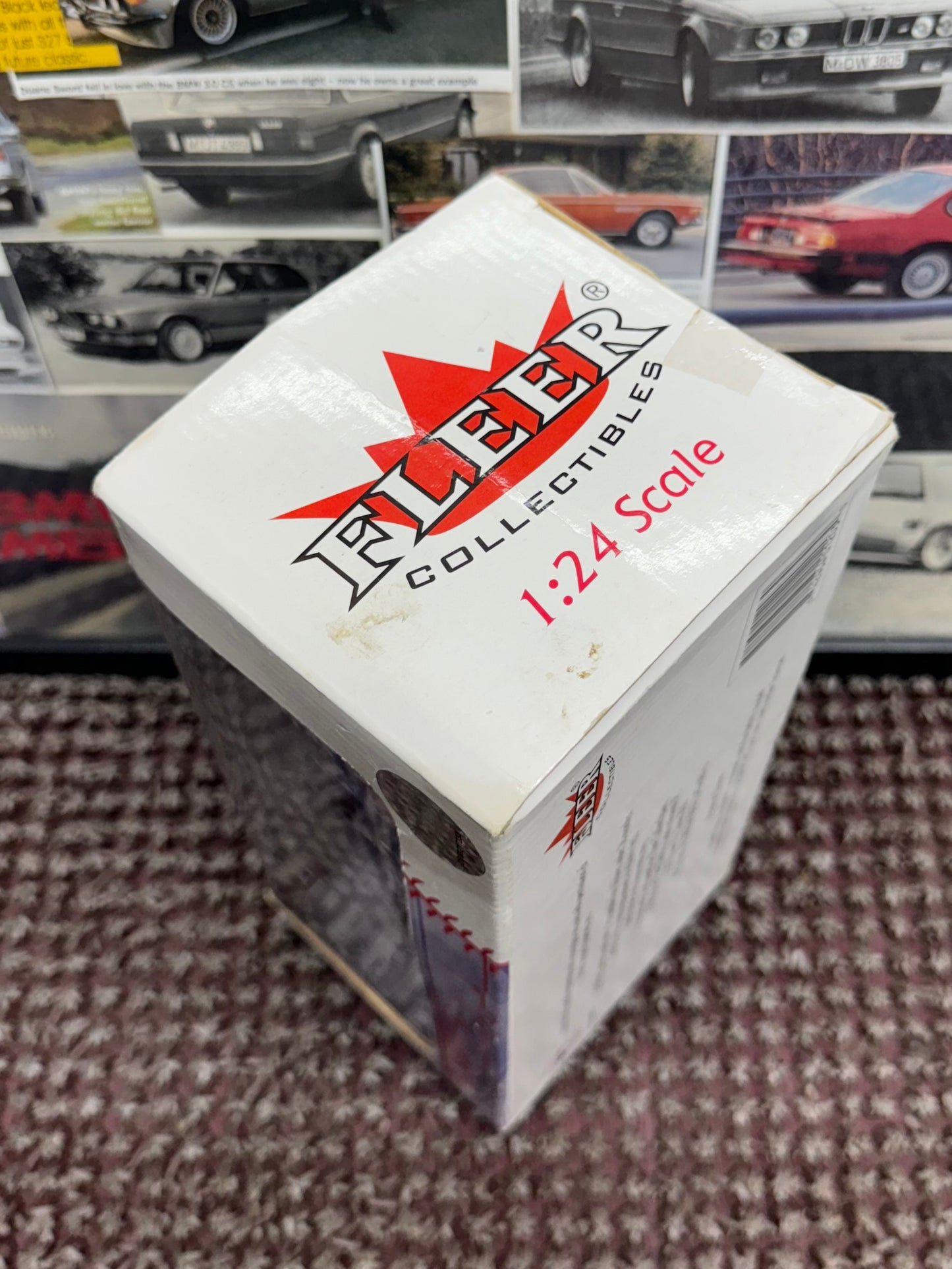 BMW E53 X5 MLB Chicago Cubs 1:24 Scale