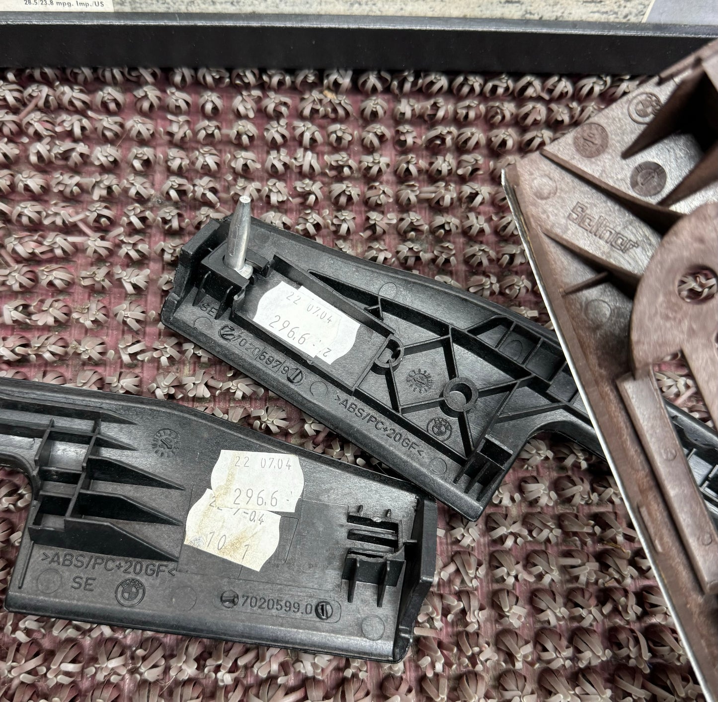 BMW E53 X5 Air Suspension Leveling Control Switch 8382382