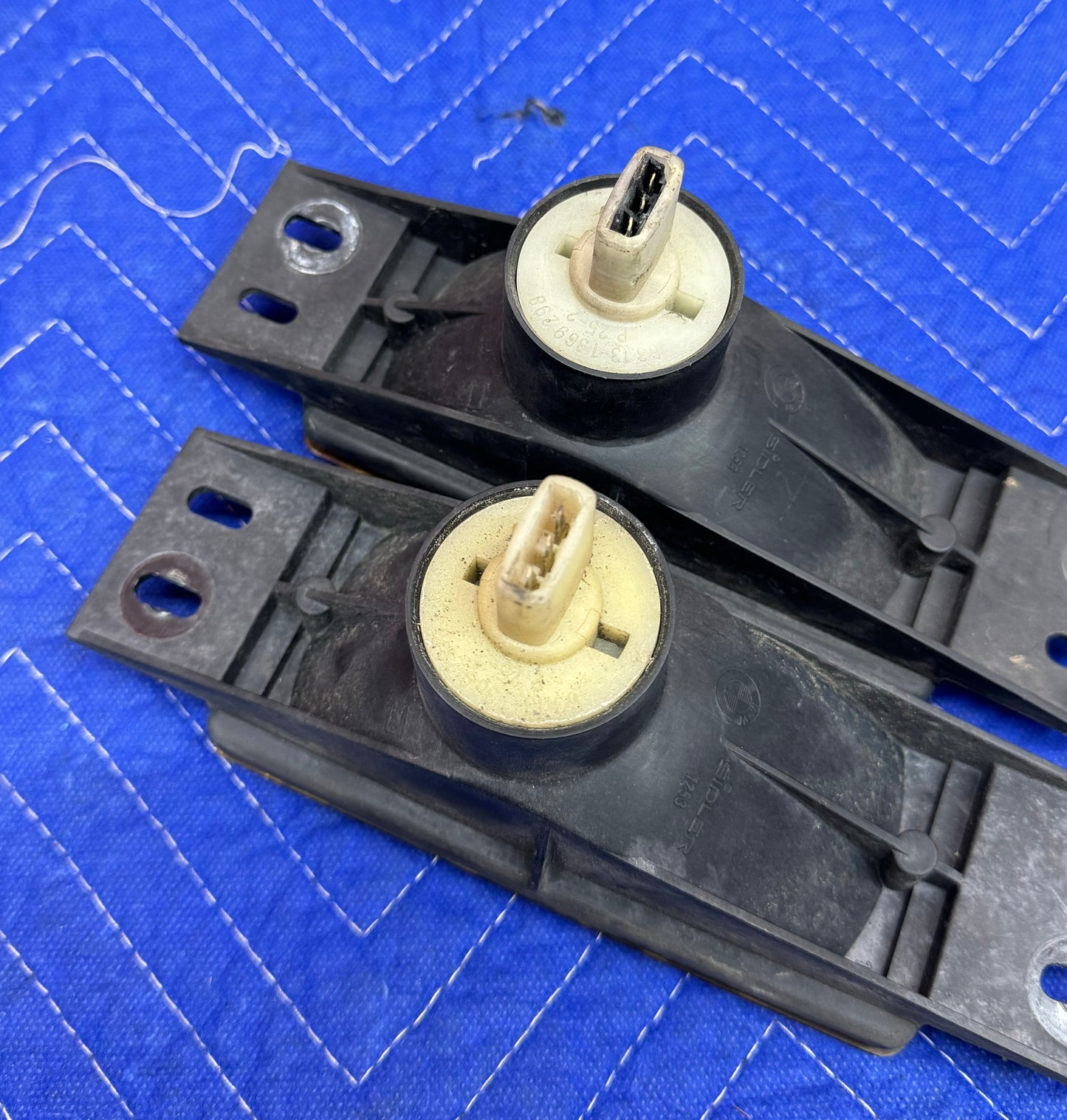 BMW E28 Front Turn Signal Parking Light Orange Set of 2 -  63131386608