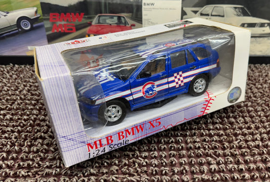 BMW E53 X5 MLB Chicago Cubs 1:24 Scale