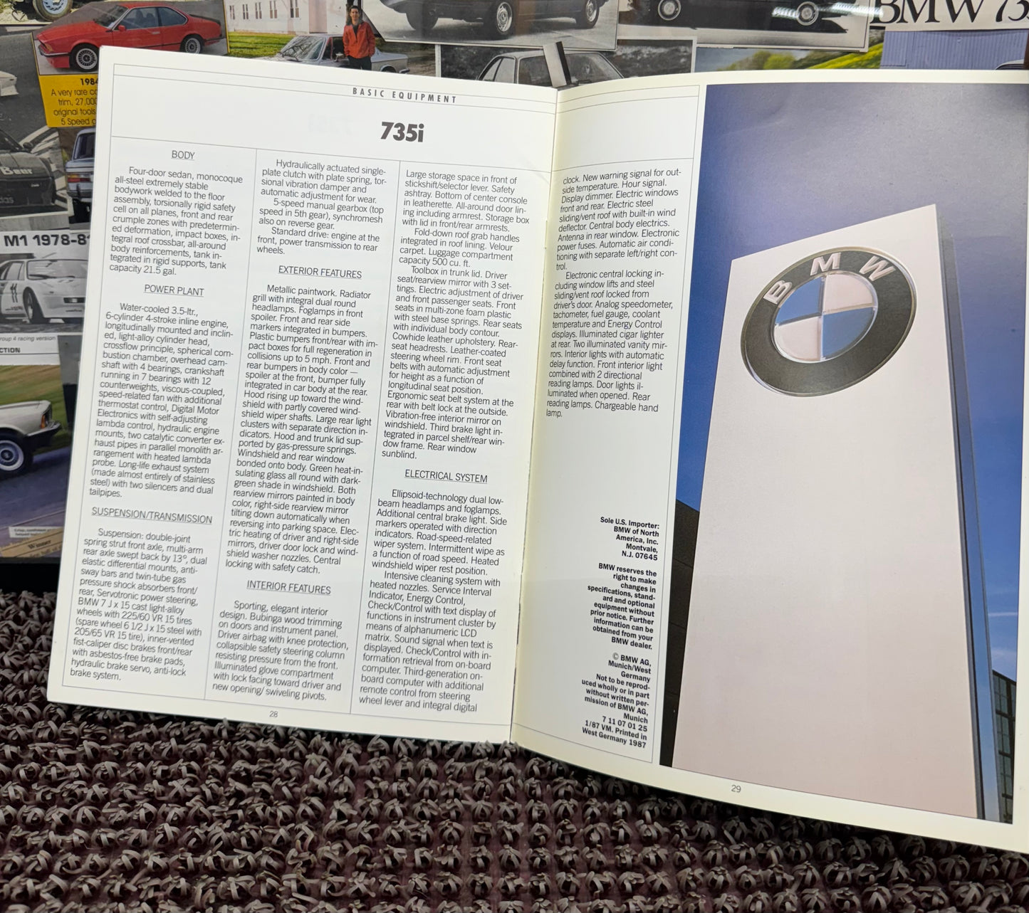 BMW E32 735i 1981 Booklet