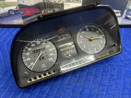 BMW E28 Euro Instrument Cluster + Quartz Clock - For Parts