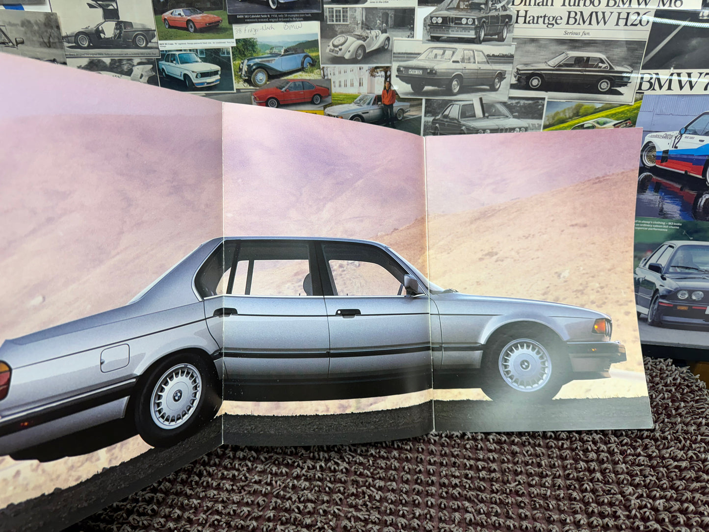 BMW E32 735i 1981 Booklet