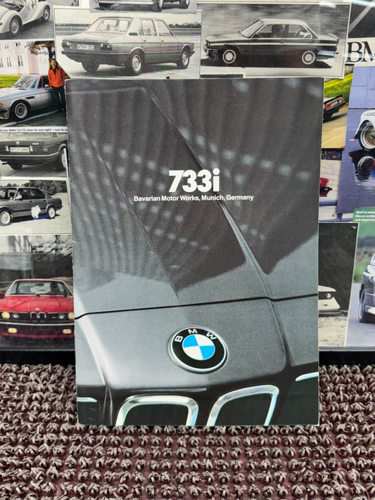 BMW E23 733i 1981 Booklet